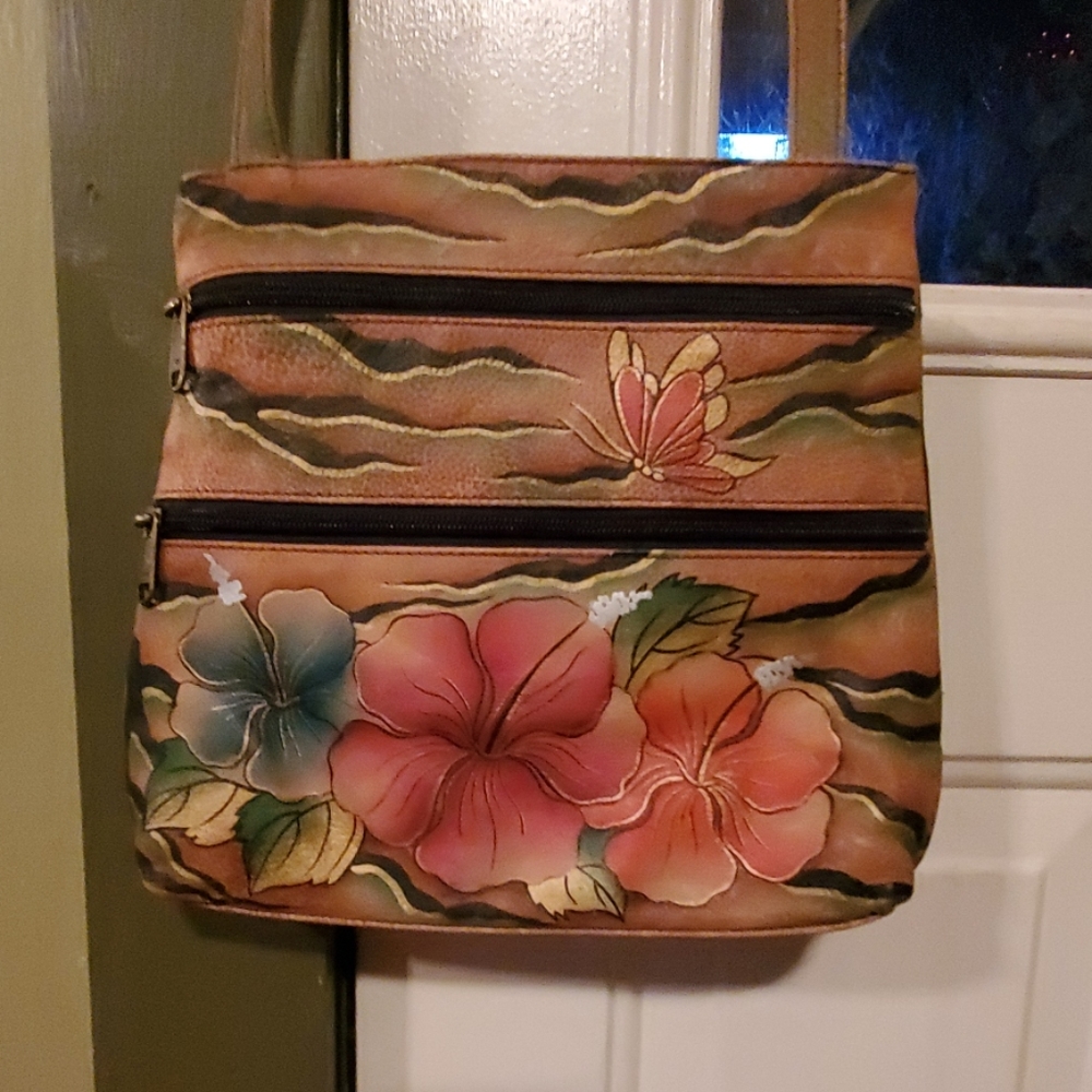 Anuschka crossbody bag